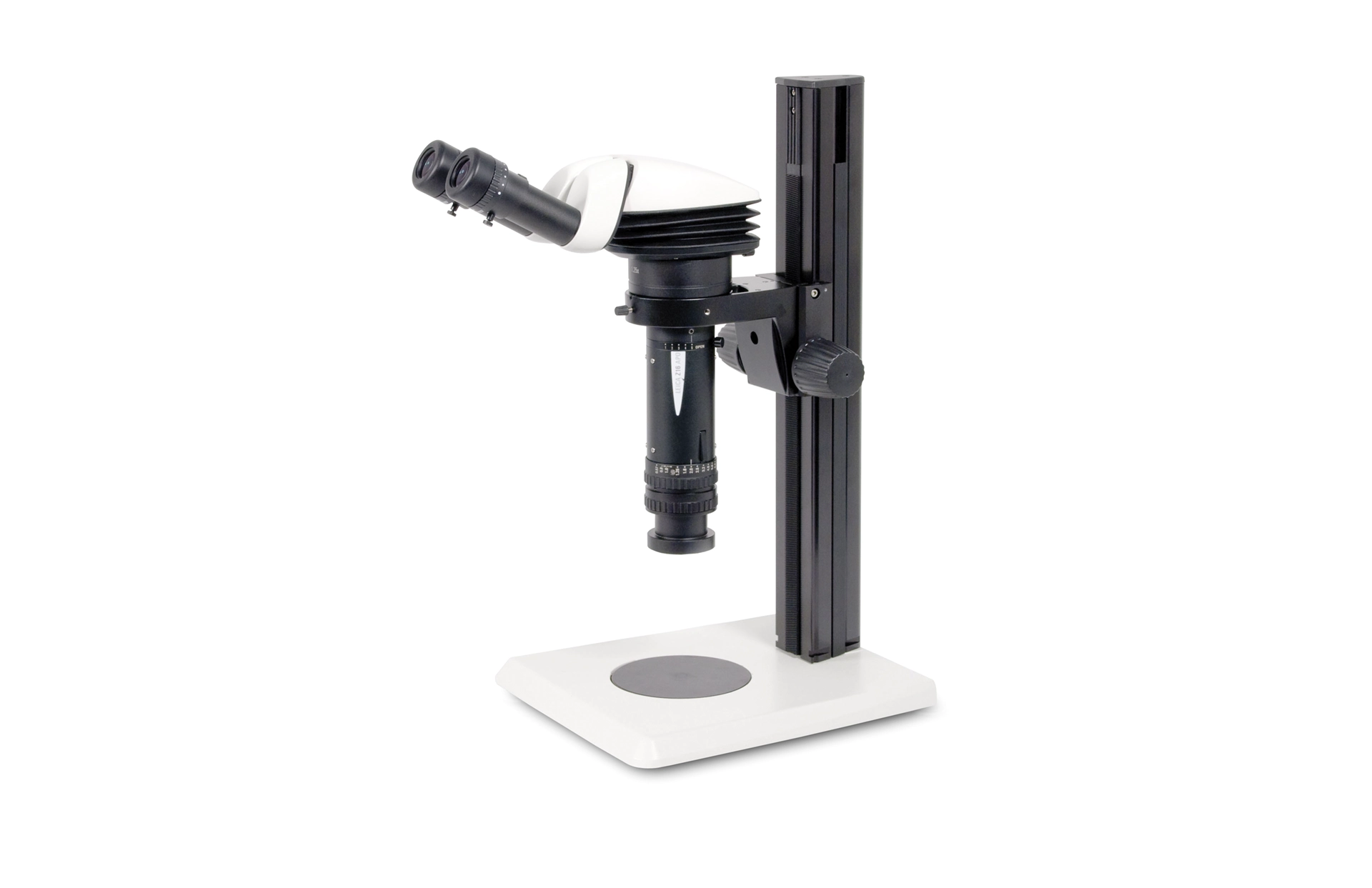 Leica Z16 APO Makroskop mit Binotubus, rechtsseitig