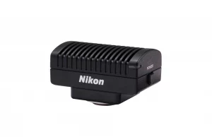 Nikon DS-Fi3 Mikroskopkamera, rechtsseitig